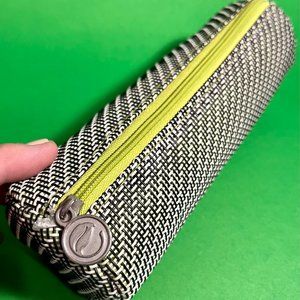 Real Techniques Natural Long Makeup Bag